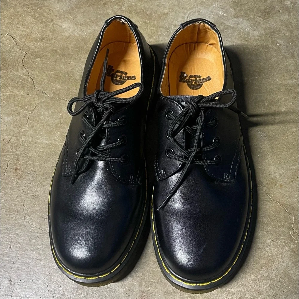 Dr. Martens Black Leather Men's Shoes